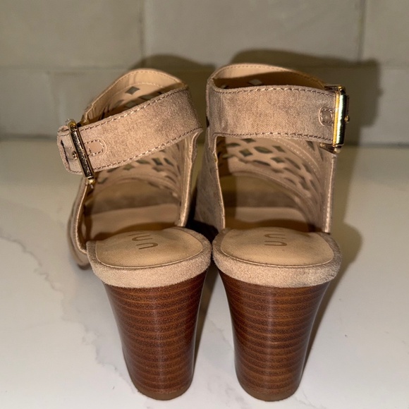 UNISA Taupe Suede Ankle Bootie, Size 7.5 - Picture 5 of 8